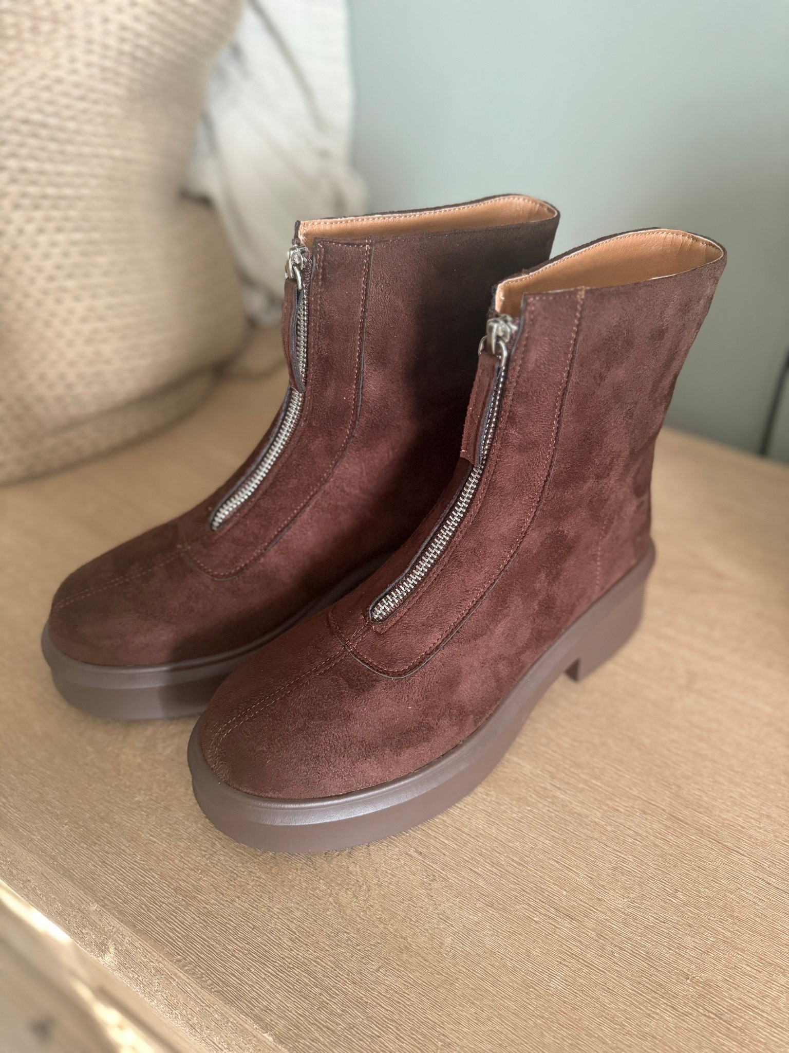 Suede brown platform boots 
Winter boots


#LTKgrwm #LTKSaleAlert #LTKootd