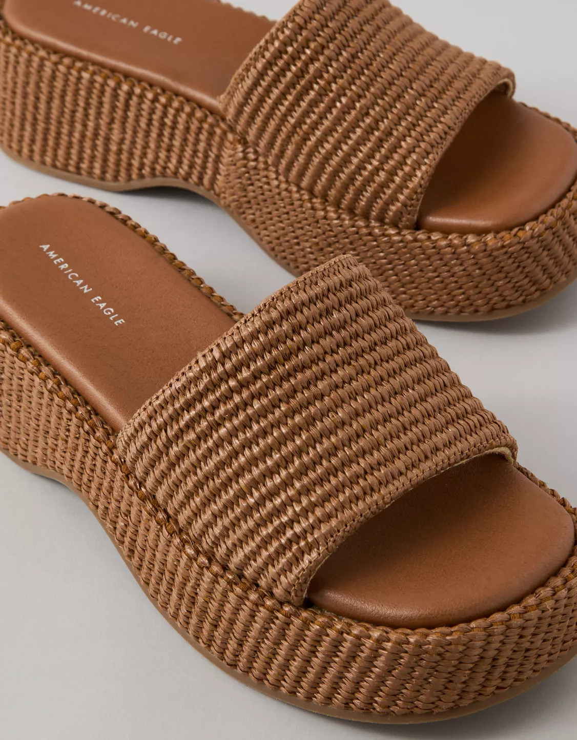 AE Platform Slide Sandal | American Eagle Outfitters (US & CA)