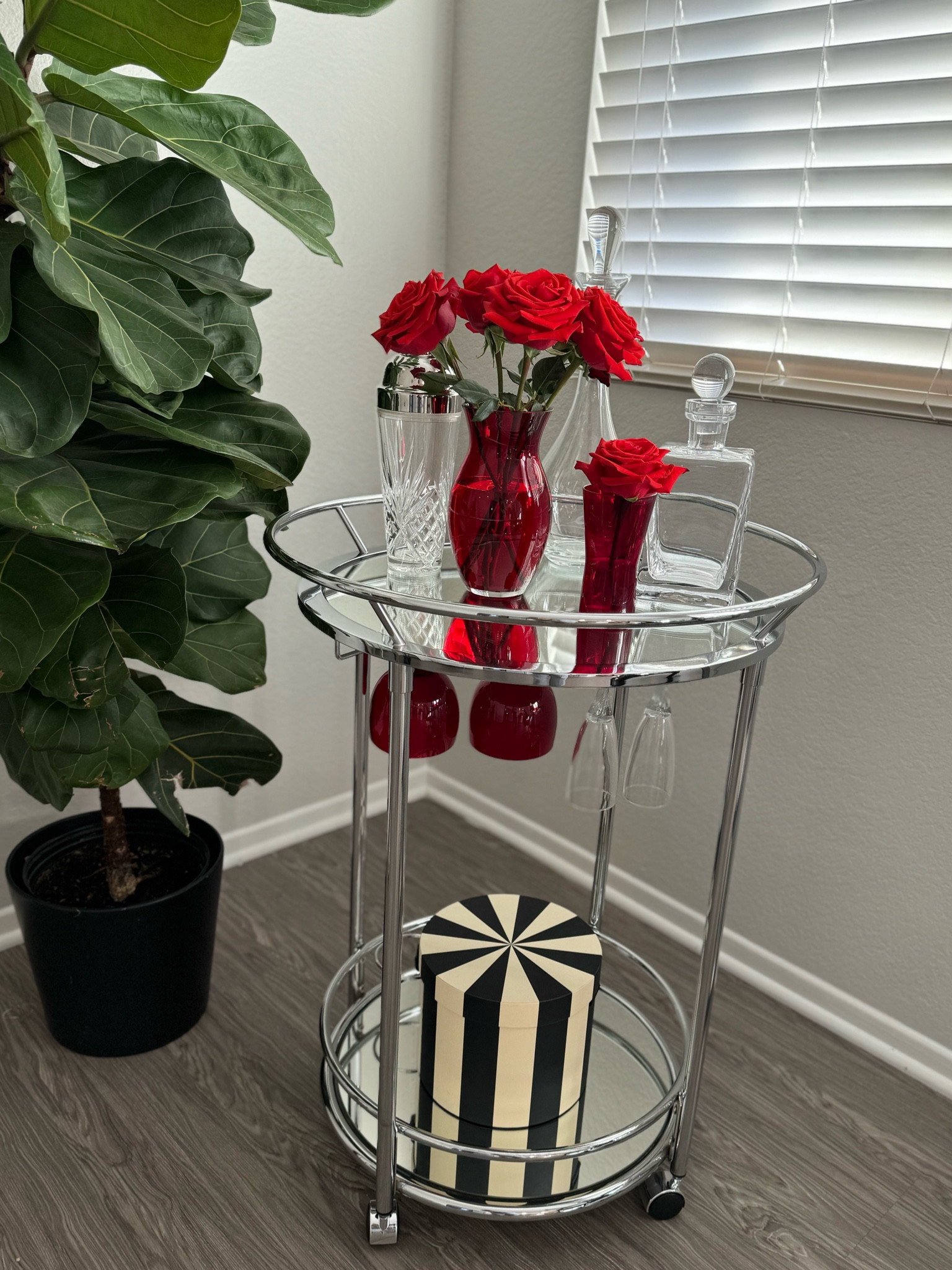 Z gallerie manhattan bar cart 
Home
Home finds
Living room


#LTKhome