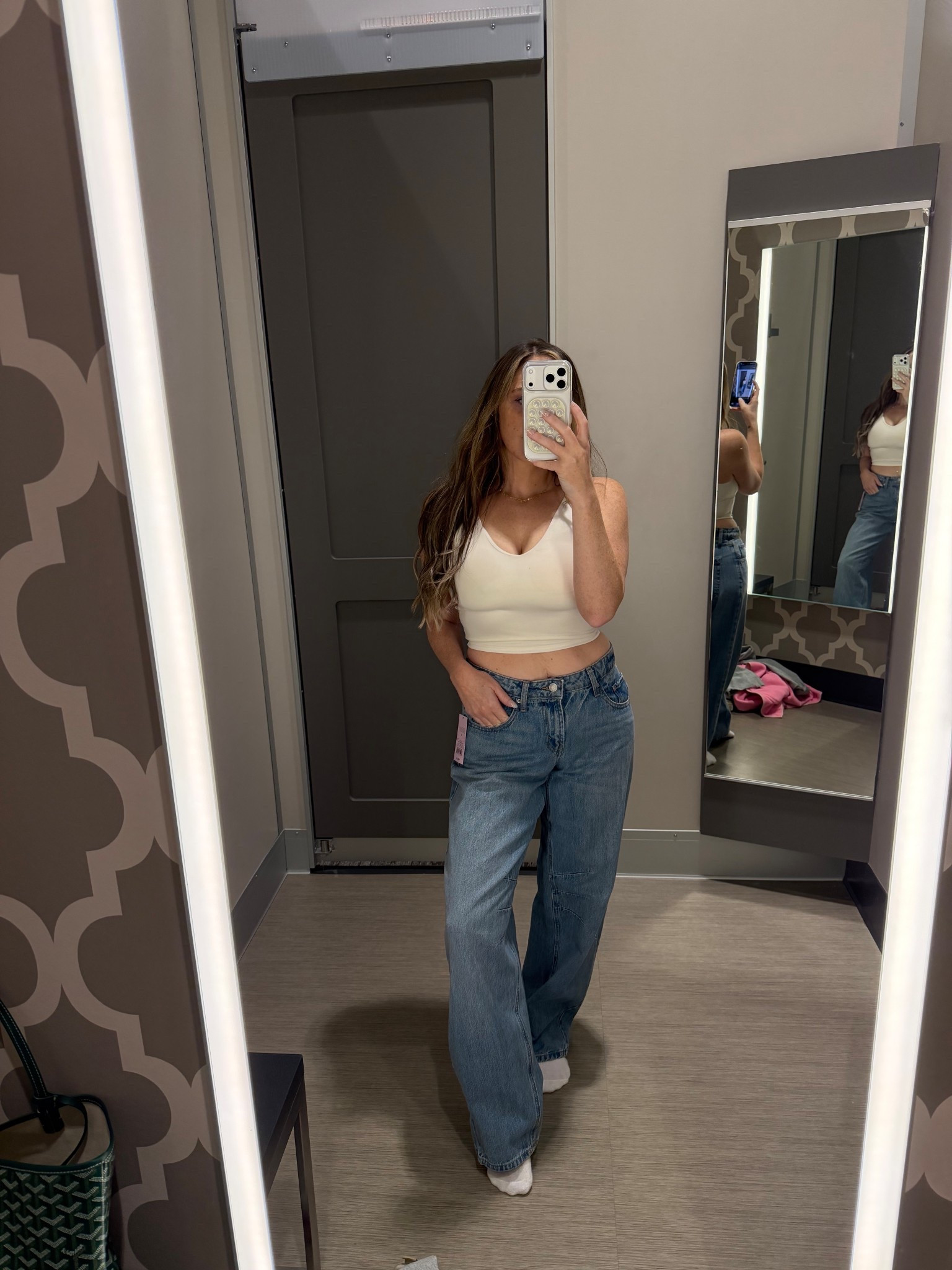 Obsessed with these target jeans! Wearing a size 4! 

#LTKPetite #LTKFindsUnder50 #LTKootd