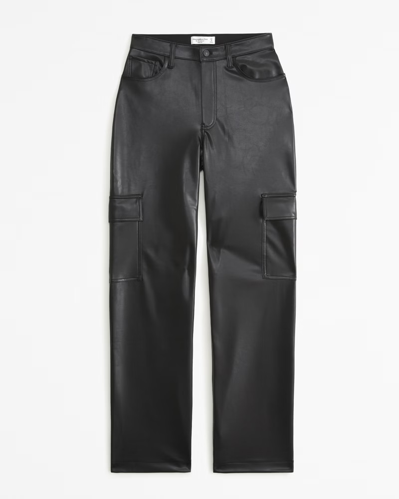Curve Love Vegan Leather Cargo 90s Relaxed Pant | Abercrombie & Fitch (US)