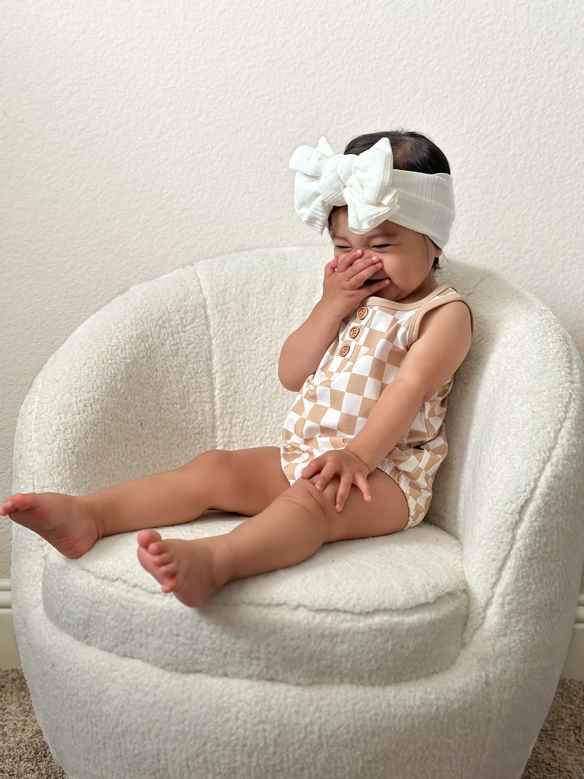 ORGANIC COTTON HENLEY ROMPER- Tan Check | millie + roo