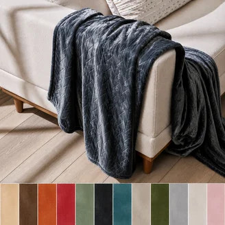 EcoThread\u2122 Plush Heathered Soft Oversized Throw Blanket, Gray | Walmart (US)