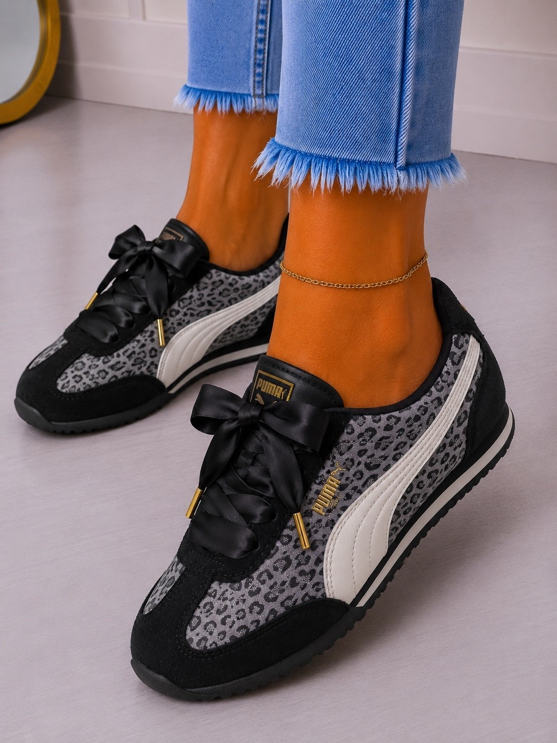 The everyday sneaker

#LTKootd #LTKgrwm #LTKdayinmylife
