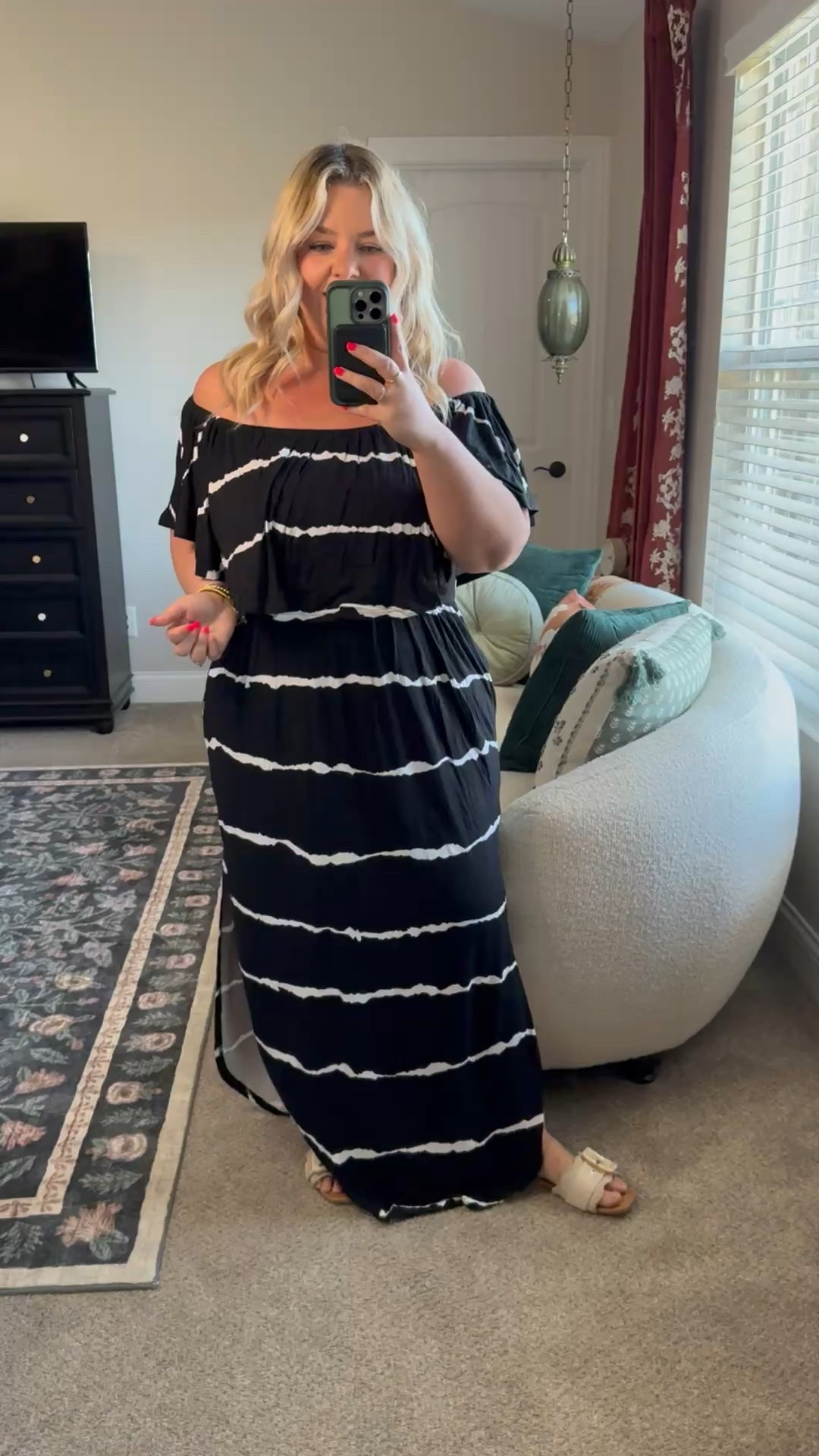 This ruffle top maxi dress can be worn on or off the shoulder & comes in tons of color ways! True to size, I’m in my usual XL. Also linked the best strapless bra that gives amazing support to fuller chests! 

#LTKPetite #LTKPlusSize #LTKWatchNow