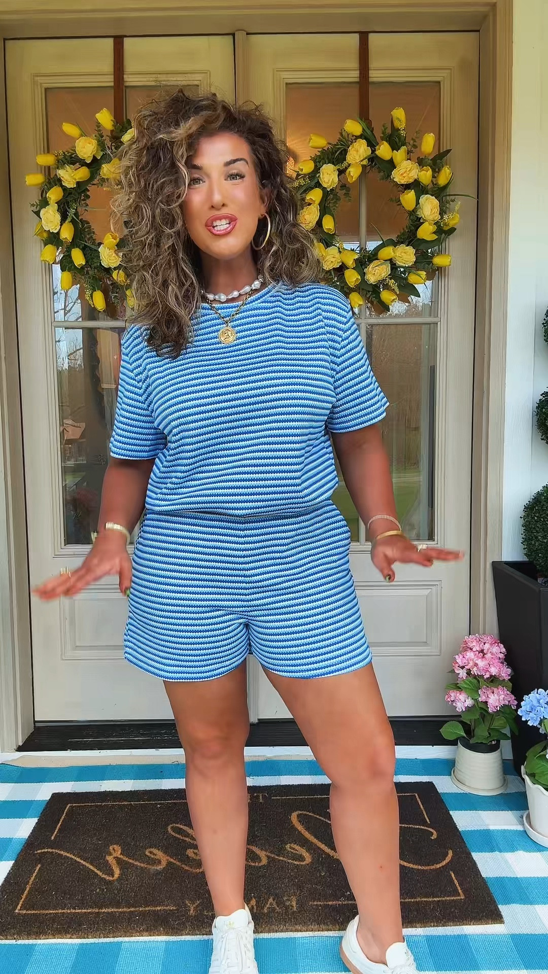 Cutest and most affordable 2 piece set for spring and summer! It comes in several colors as well! 🙌🏻

#LTKMidsize #LTKootd #LTKmomlife