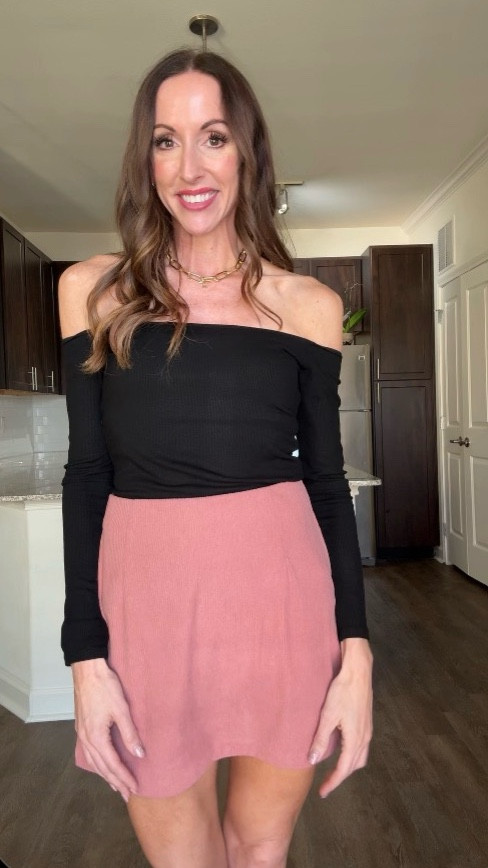 If cute and comfy is your style, this outfit is so comfortable and so cute!! Love the built-in shorts and built-in bra and tons of stretch!! Both are TTS, wearing a small in both 💖🖤

#LTKSpringSale #LTKootd #LTKWorkwear