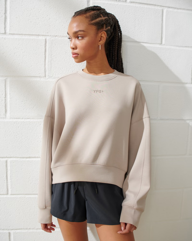 YPB neoKNIT Relaxed Graphic Crew | Abercrombie & Fitch (US)
