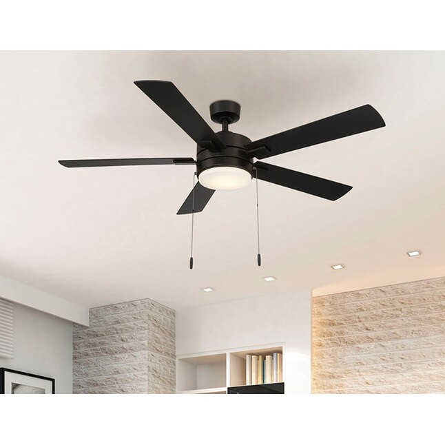 Harbor Breeze Ollington 52-in Matte black LED Indoor Ceiling Fan with Light (5-Blade) | Lowe's