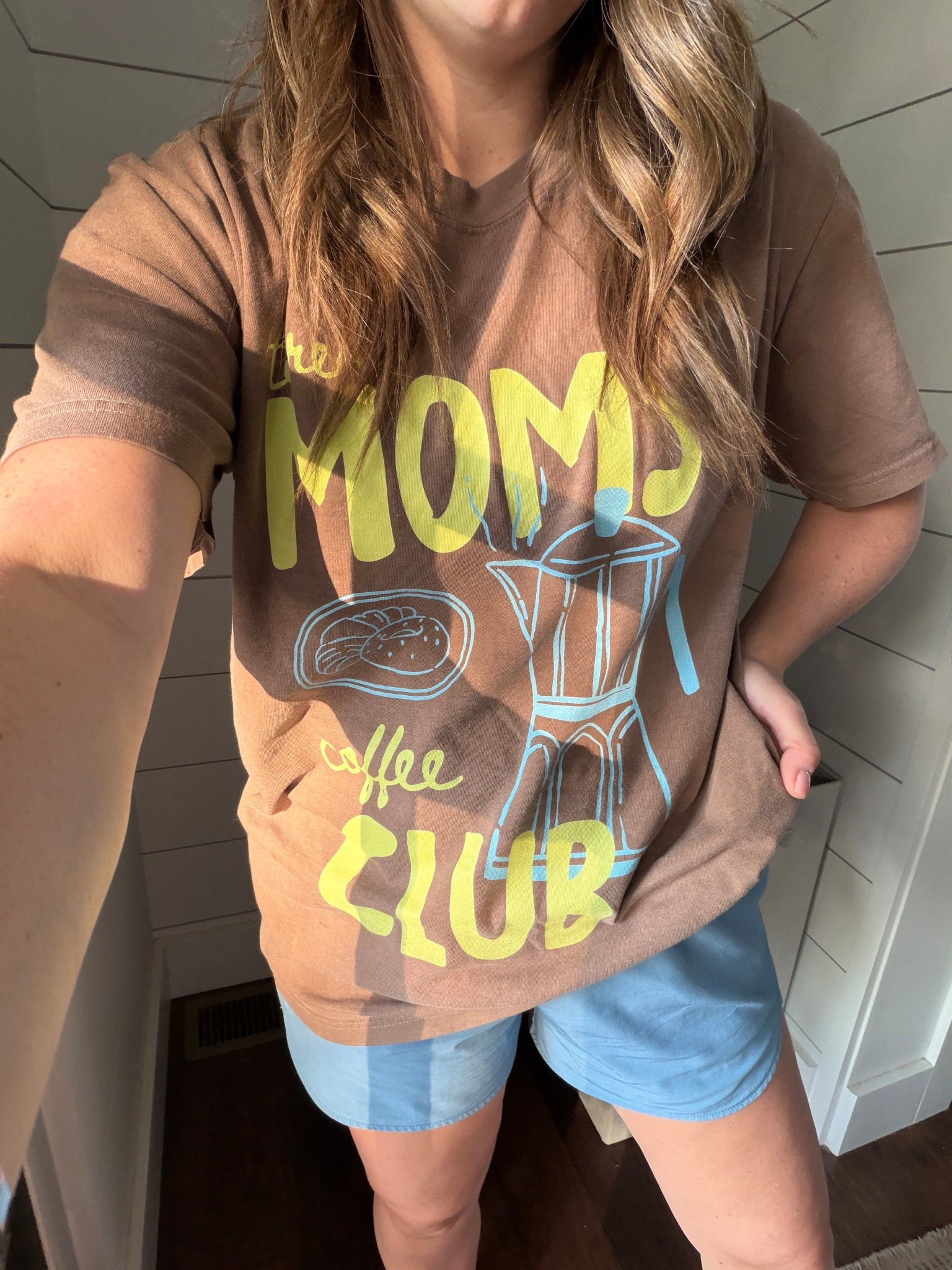 OOTD! Graphic tee 

#LTKgrwm #LTKootd #LTKmomlife