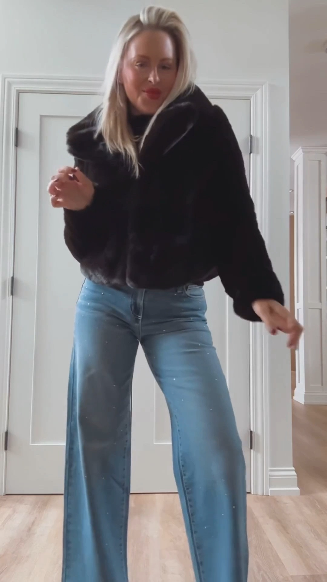 Obsessed with these new @walmartstyle finds! Are you kidding me?! So good! ❄️✨I feature all 3 pairs of denim! All tts! Get whatever is in stock! Skirt is medium, sweaters are medium. 

#LTKSaleAlert #LTKFindsUnder50 #LTKSeasonal