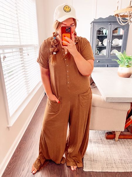 This jumpsuit carried me through pregnancy. It has been such a great staple for summer postpartum as well. Comes in 3 colors and I’m in the caribou. I’m in a medium and it runs very oversized. If you’re under a size 8 you could absolutely do a small! 

Similar looks for the hat also linked. 



#LTKcurves #LTKSeasonal #LTKunder100