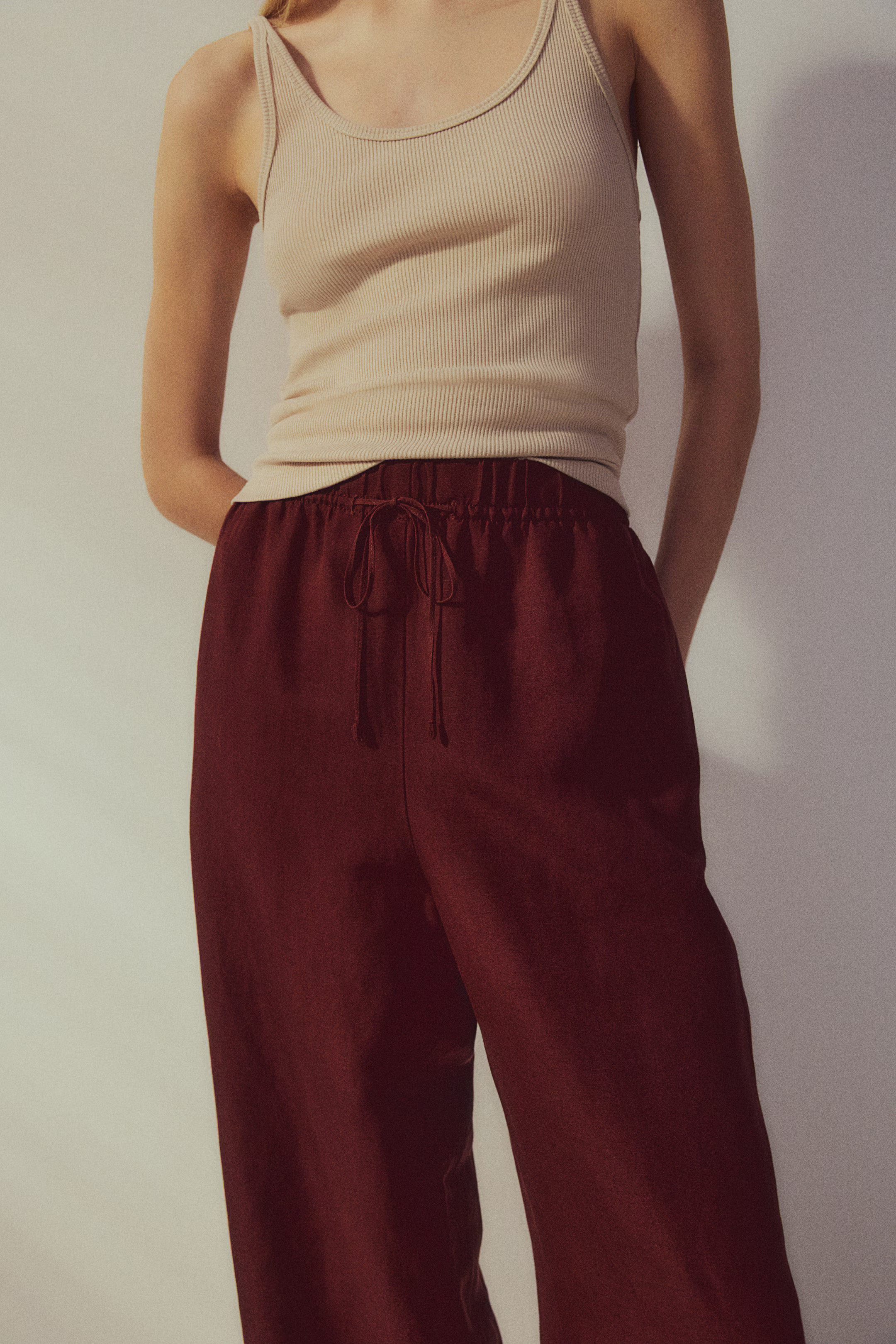 Linen-blend pull-on trousers | H&M (UK, MY, IN, SG, PH, TW, HK)