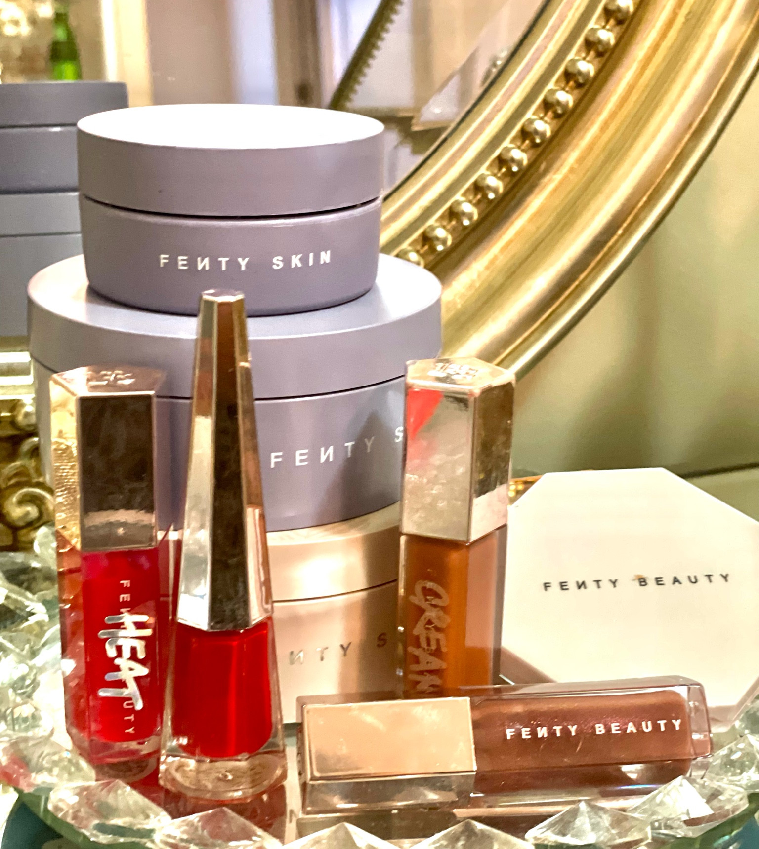 It’s the first day of Cyberweek! All week I will be sharing my favorite deals today the first one I came across is 30% on Fenty’s website! Yes please!!!!! Use code: CYBEREA22

#LTKGiftGuide #LTKCyberweek #LTKHoliday