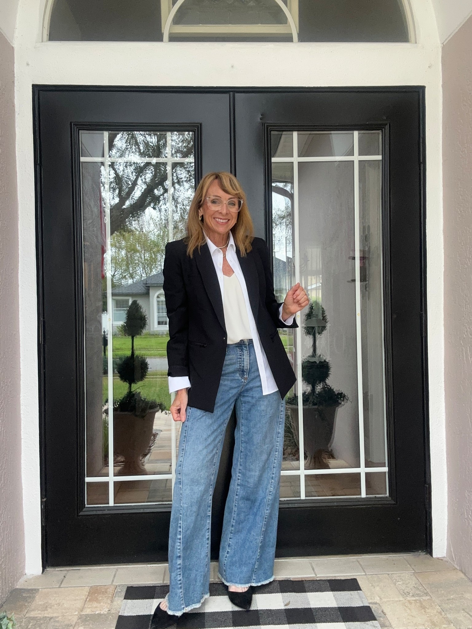 Favorite jeans are $20 off today! Flash sale!

#LTKFindsUnder100 #LTKSaleAlert