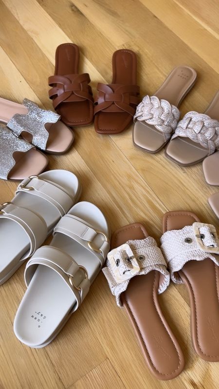 Target sandals and heels are BOGO 50% off!
Summer sandals
Spring shoes 
Spring sandals 


#LTKshoecrush #LTKsalealert #LTKfindsunder50