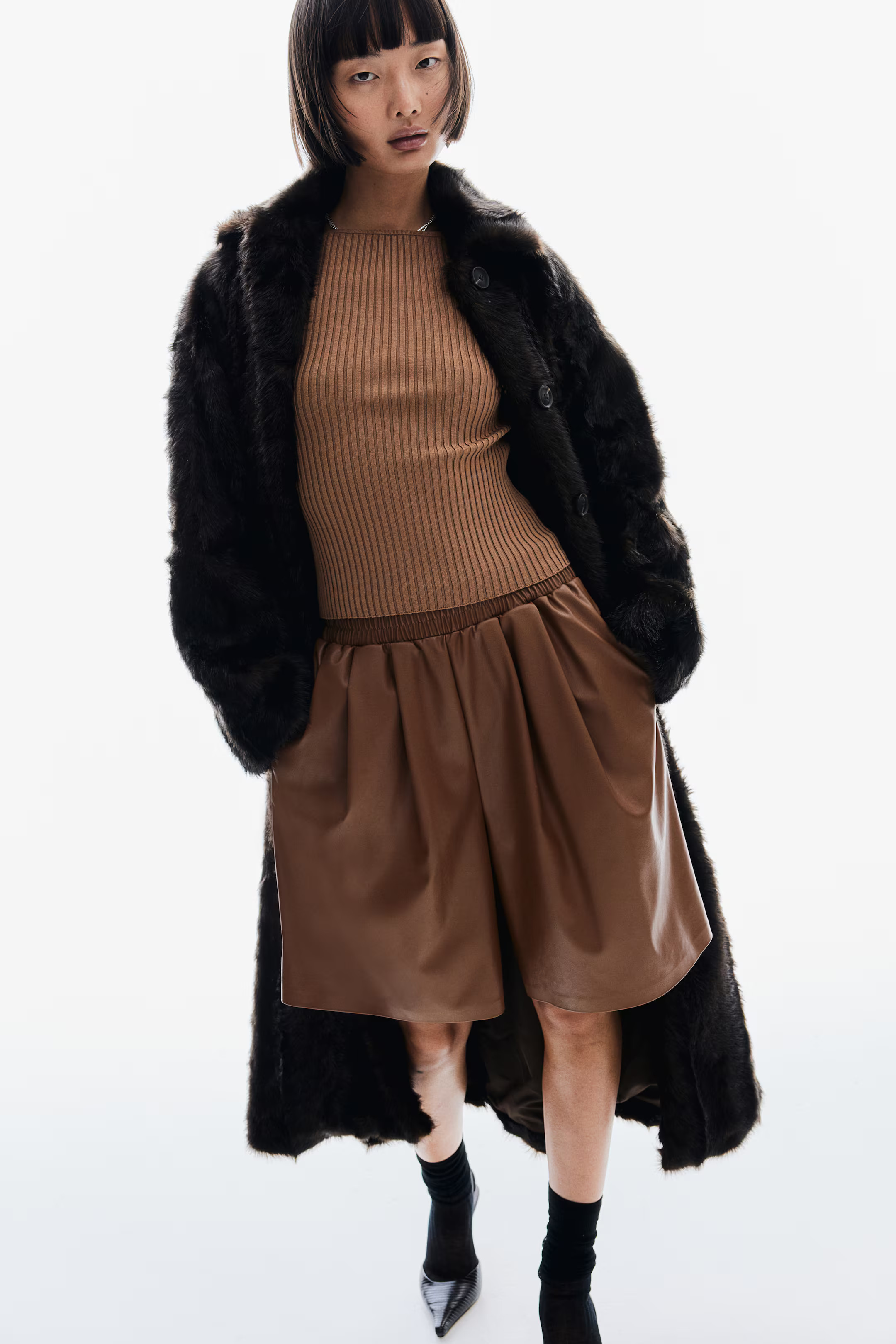 Rib-knit boat-neck top - Light brown - Ladies | H&M GB | H&M (UK, MY, IN, SG, PH, TW, HK)