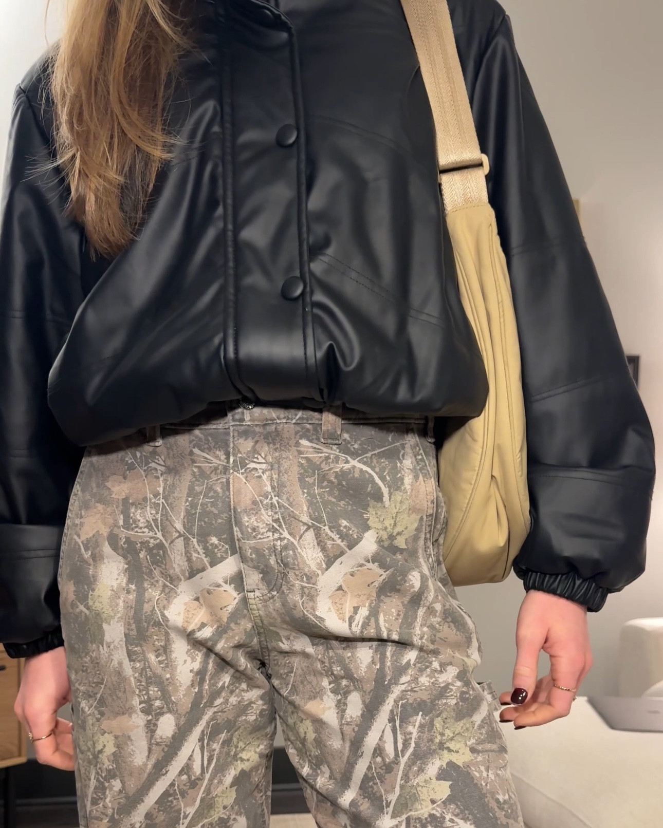 Abercrombie and Fitch baggy workwear pants: have easily become my favorite pants at the moment. 🫶🏼🫶🏼🫶🏼 

Pants: Men’s 29
Jacket: M

#LTKStyleTip