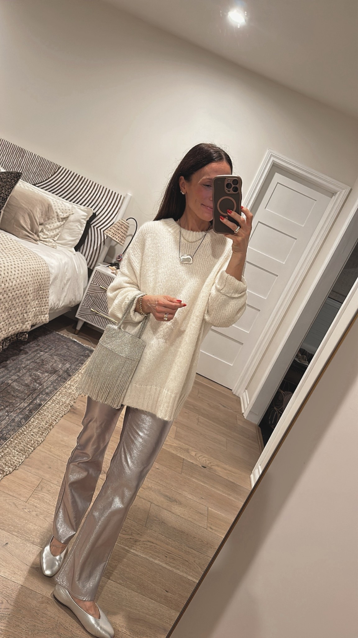 Tonight’s outfit for a favorites thing party
Wore this exact outfit a couple of years ago, love the festive silver