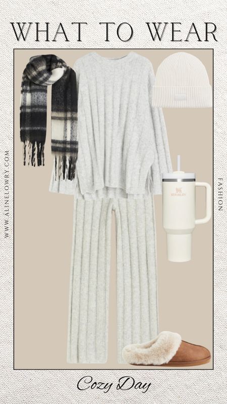 What to wear for a cozy day in this chilly weather. 

#LTKSeasonal