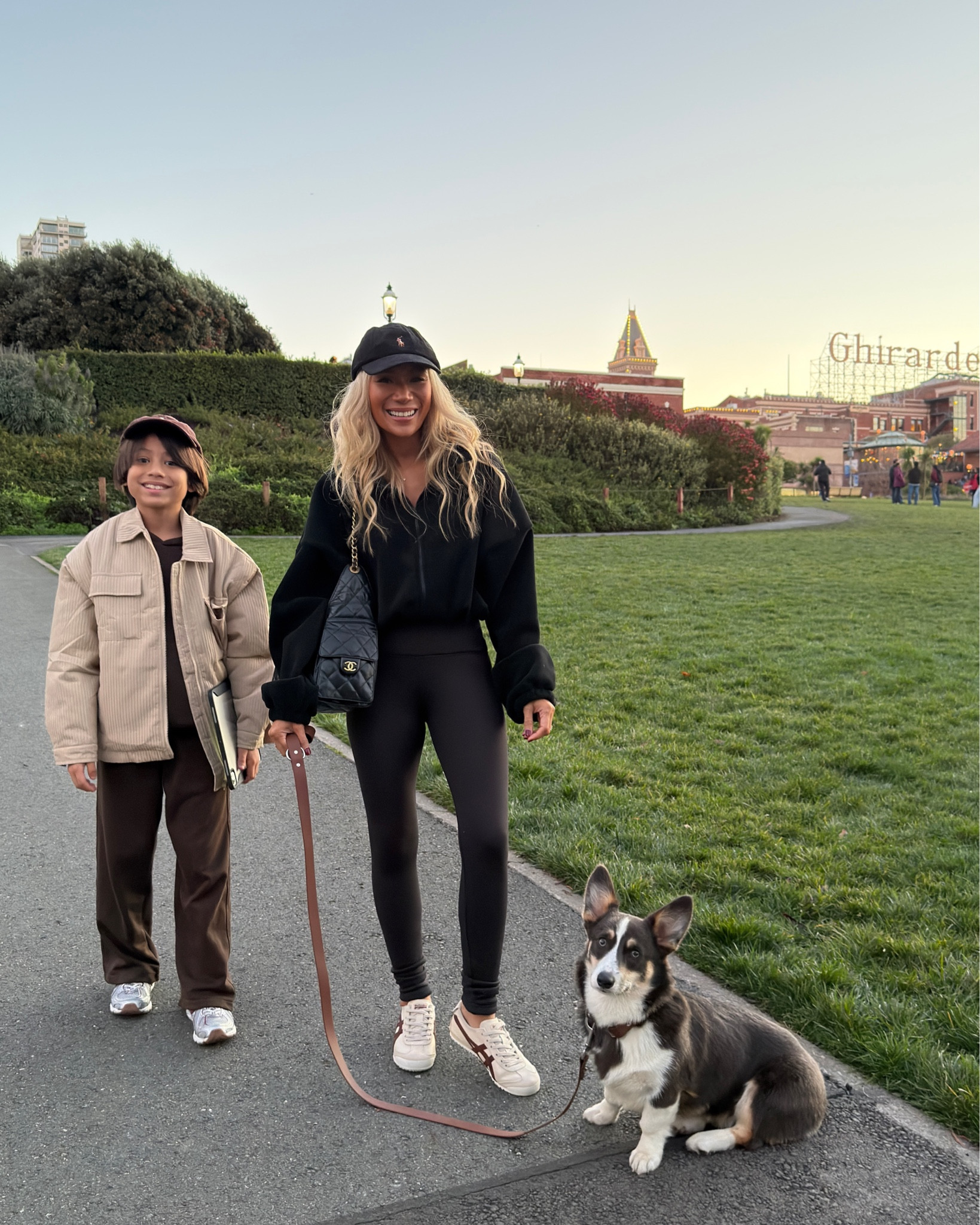 Cold weather essentials 

#LTKSeasonal #LTKFindsUnder50 #LTKPetite