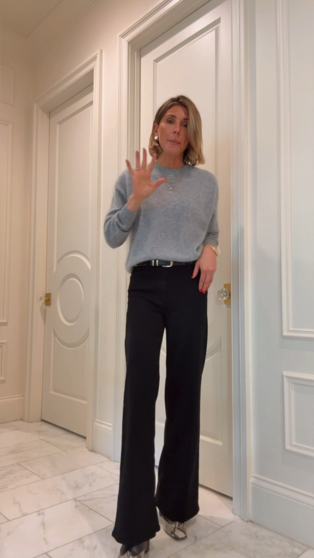 The viral Jean that is back in stock in the black wash. Fit tts