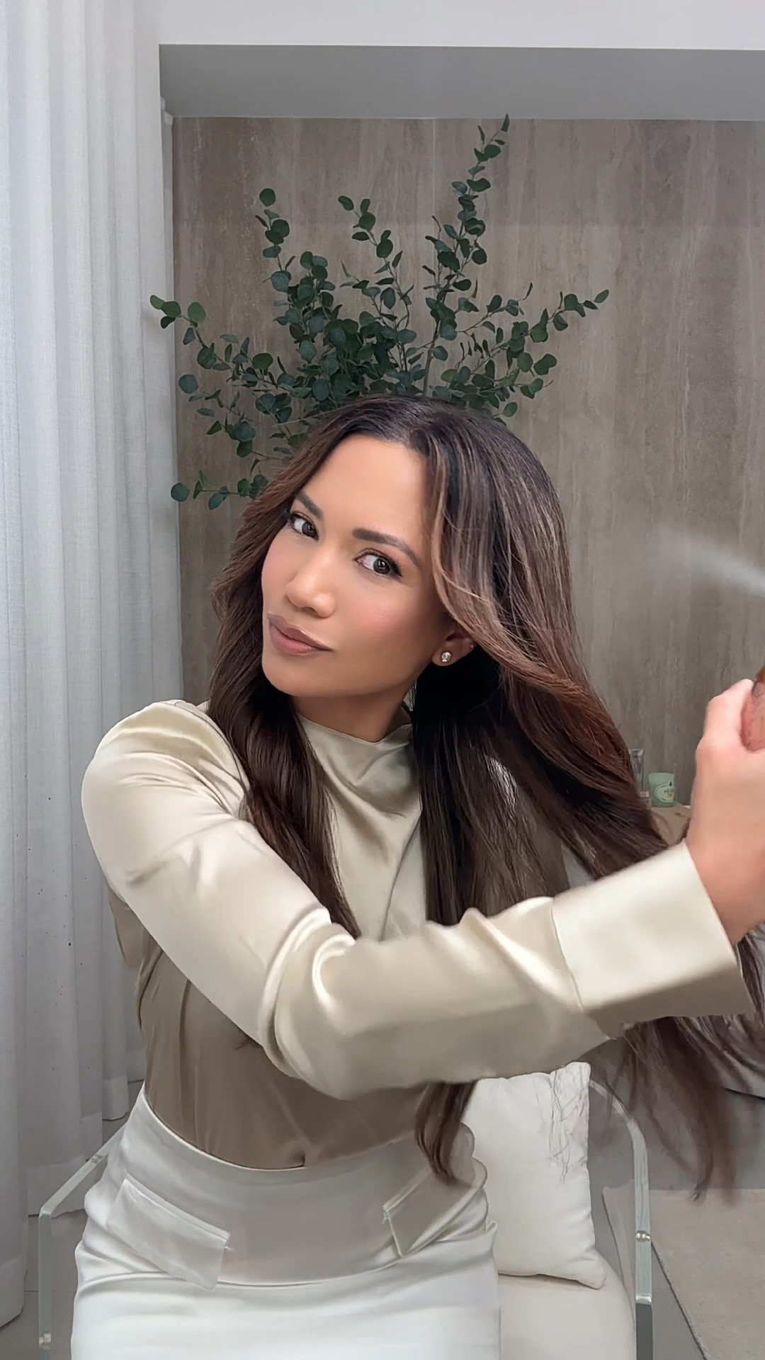 Revival Spray to bring your second day hair back to life by Messy Hair 🙌🏽🤌🏽〰️

#LTKBeauty