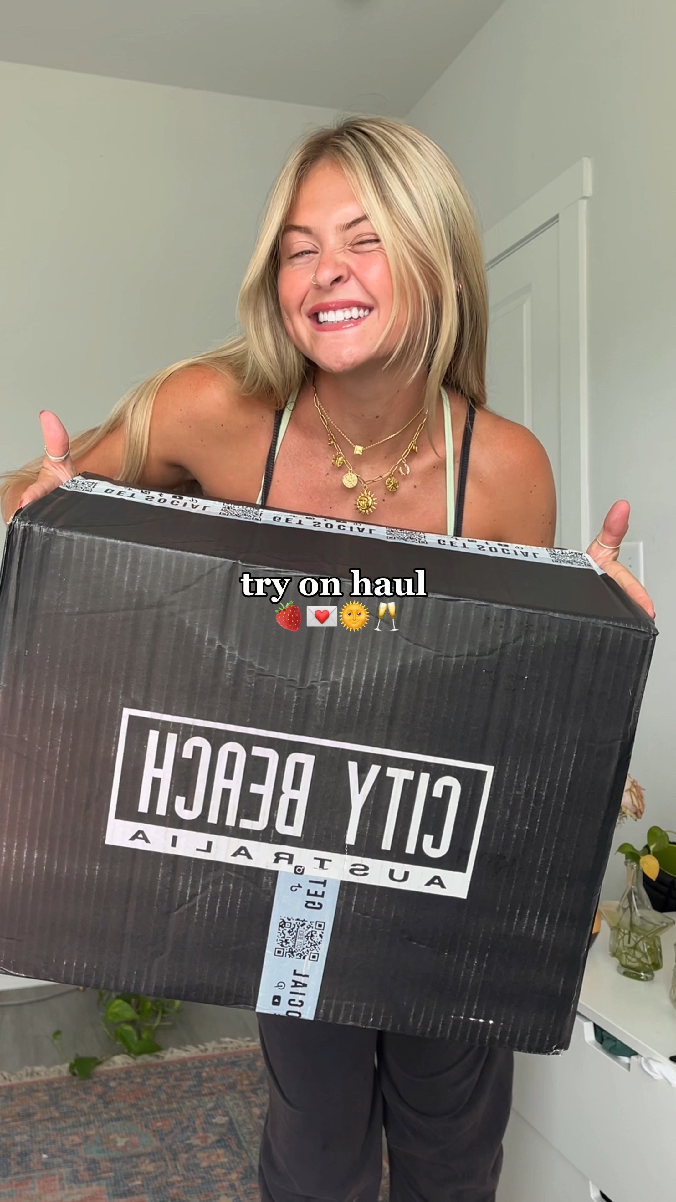 TRY ON HAULLL 🍓💌🌞🥂
“ASHLEN20"

#LTKBeauty #LTKStyleTip #LTKVideo
