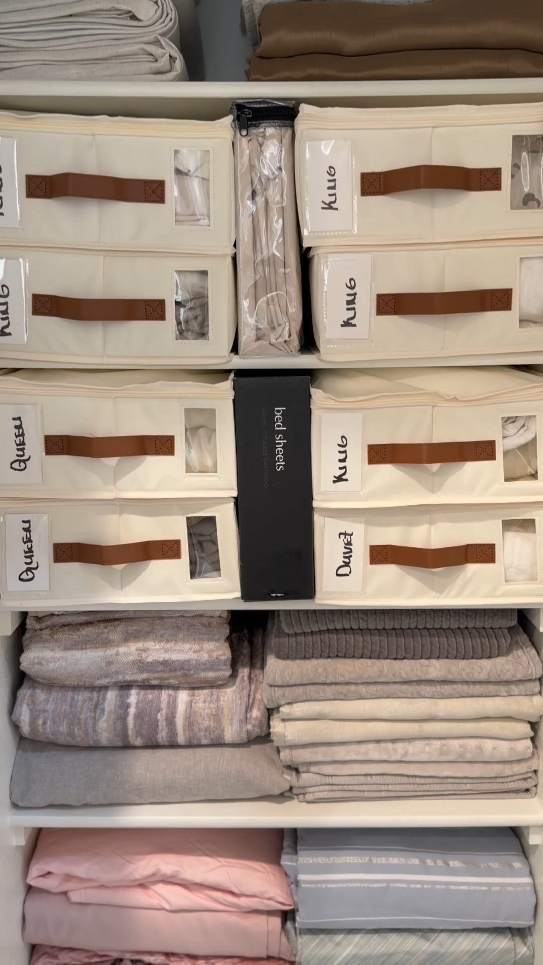 
Organizing our linen closet 🧺
Simple systems, labeled bins, and folding everything the same way made this space feel 10x calmer.

If linen storage has been overwhelming, start small:
✔️ declutter first
✔️ group by category
✔️ use matching containers

I linked everything I used to organize this closet ✨
Save this for later — it truly makes a huge difference.




#LTKmorningroutine #LTKHome #LTKmomlife