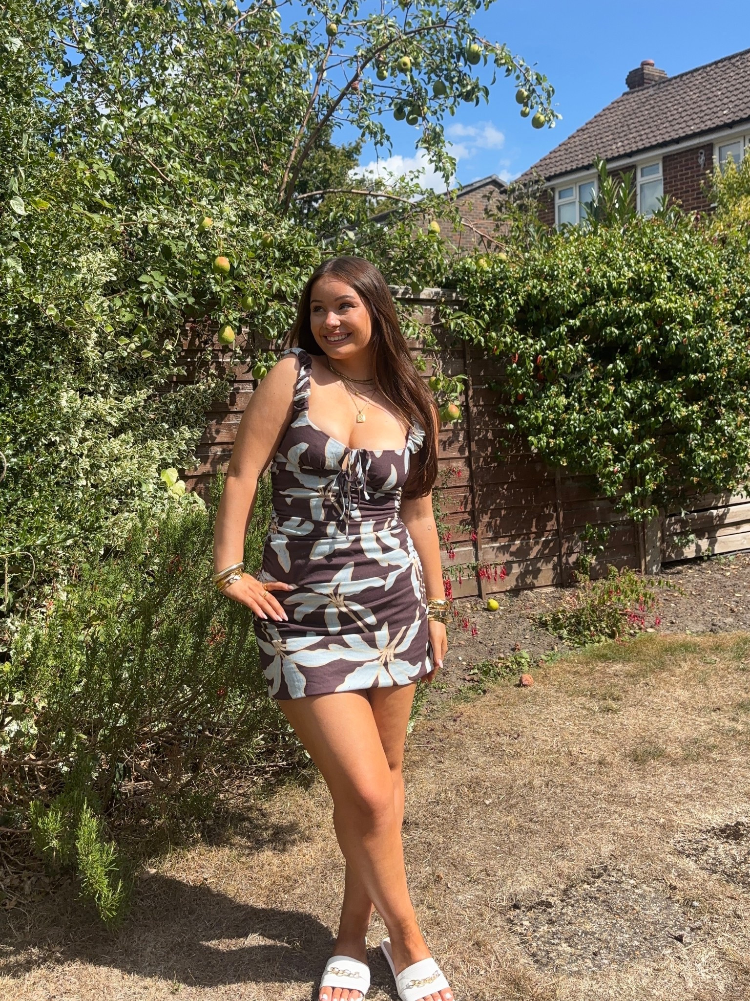 cutest lil summer dress!! i wear a size UK/AUS 10 (but i probably would’ve sized up to a 12 as it isn’t stretchy💕)

#LTKpetite #LTKmidsize #LTKdresses