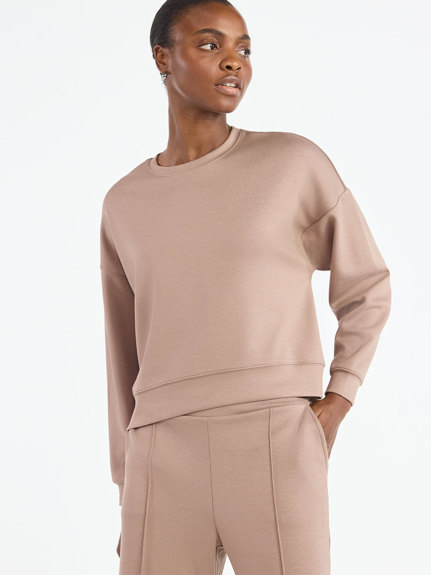 Scoop Women's and Women's Plus New Scubaknit Cropped Sweatshirt with Drop Sleeves, Sizes XS-4X | Walmart (US)