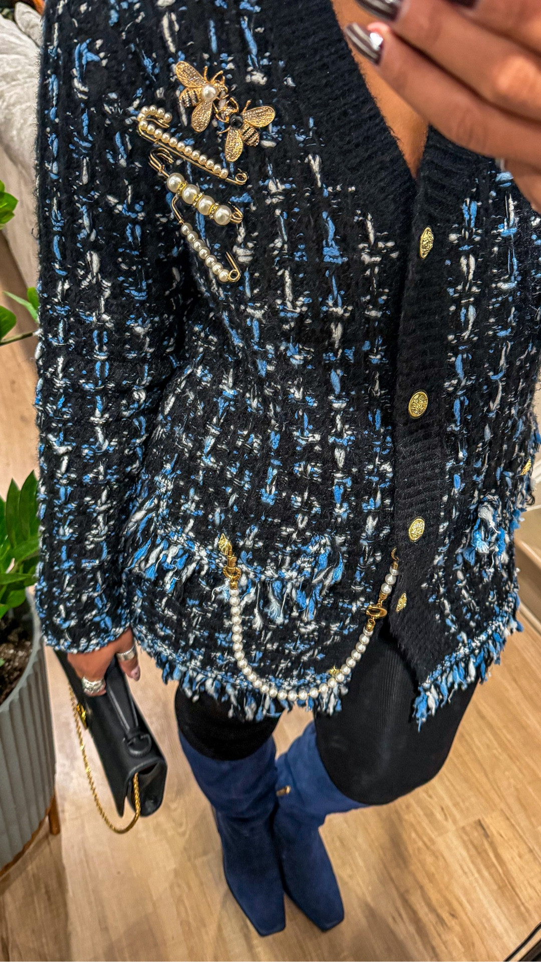 Textured, polished, and winter-ready — An Anthropologie tweed cardigan styled with tights and blue Vince Camuto knee-high boots, finished with vintage gold brooches, a Coach chain, and a black Kangol fur bucket hat 🤎✨

#WinterOutfit #TweedStyle #LayeredLooks 
#KneeHighBoots #NeutralStyle #ElevatedStreetwear
#LTKCreator #EffortlessChic 

#LTKdayinmylife #LTKgrwm #LTKootd
