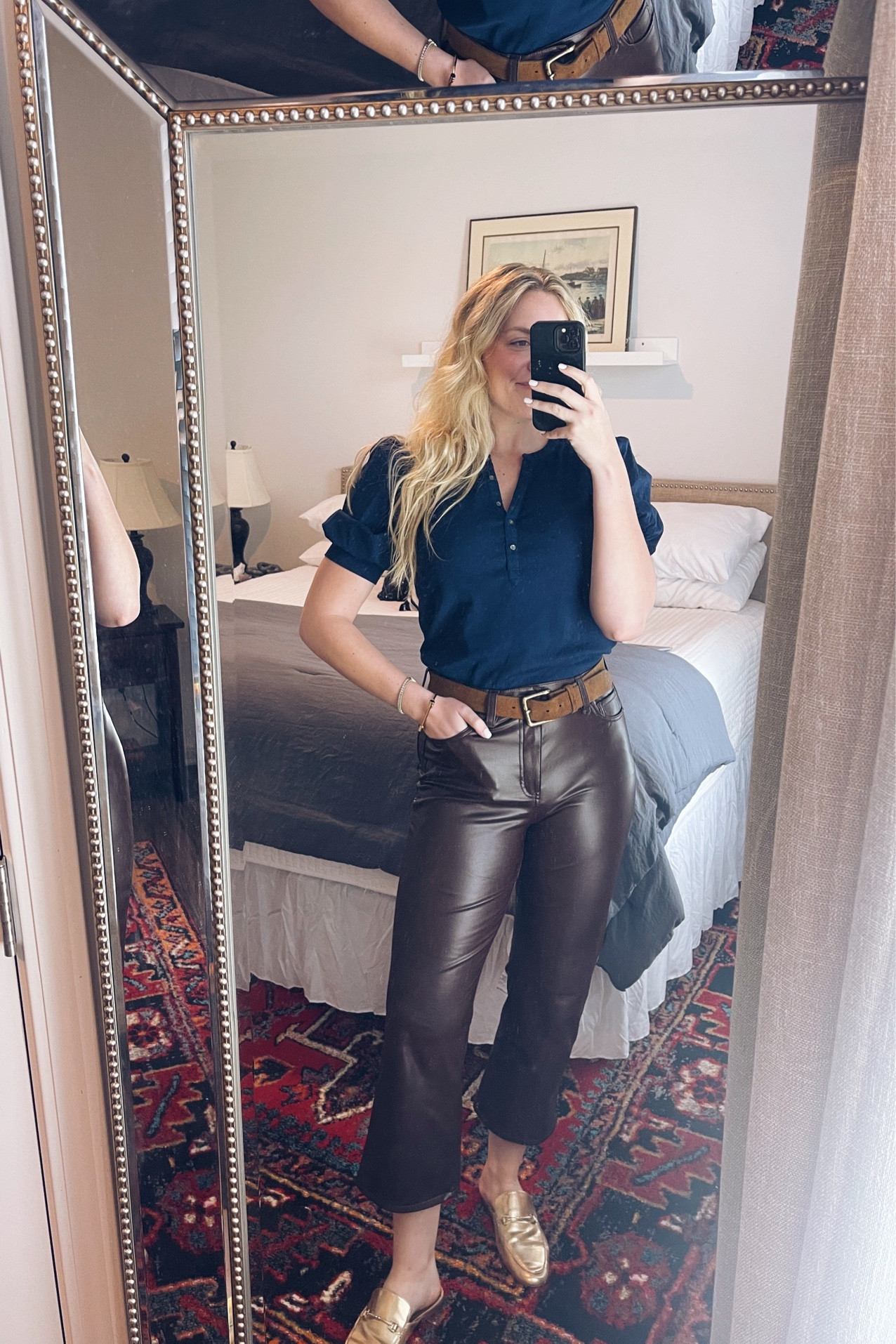 Been loving playing with colors and pieces I wouldn’t normally put together! Loved this office outfit!

Top is last season from LOFT - linking this seasons very similar version. Linking similar options of everything else too!

Workwear. Work outfit. Mixed colors. Styled. LOFT.   

#LTKstyletip #LTKworkwear