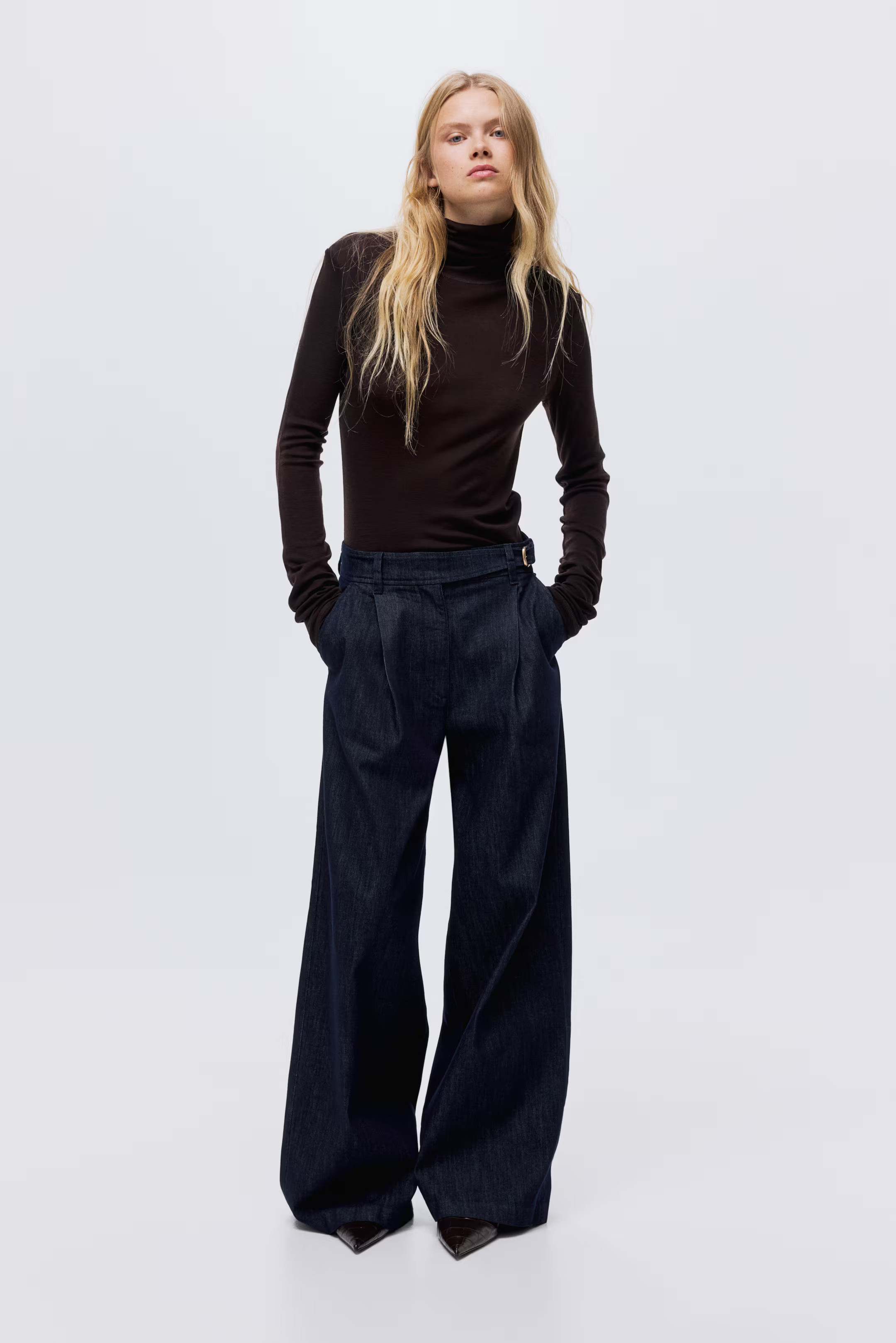 Wide High Jeans | H&M (UK, MY, IN, SG, PH, TW, HK)