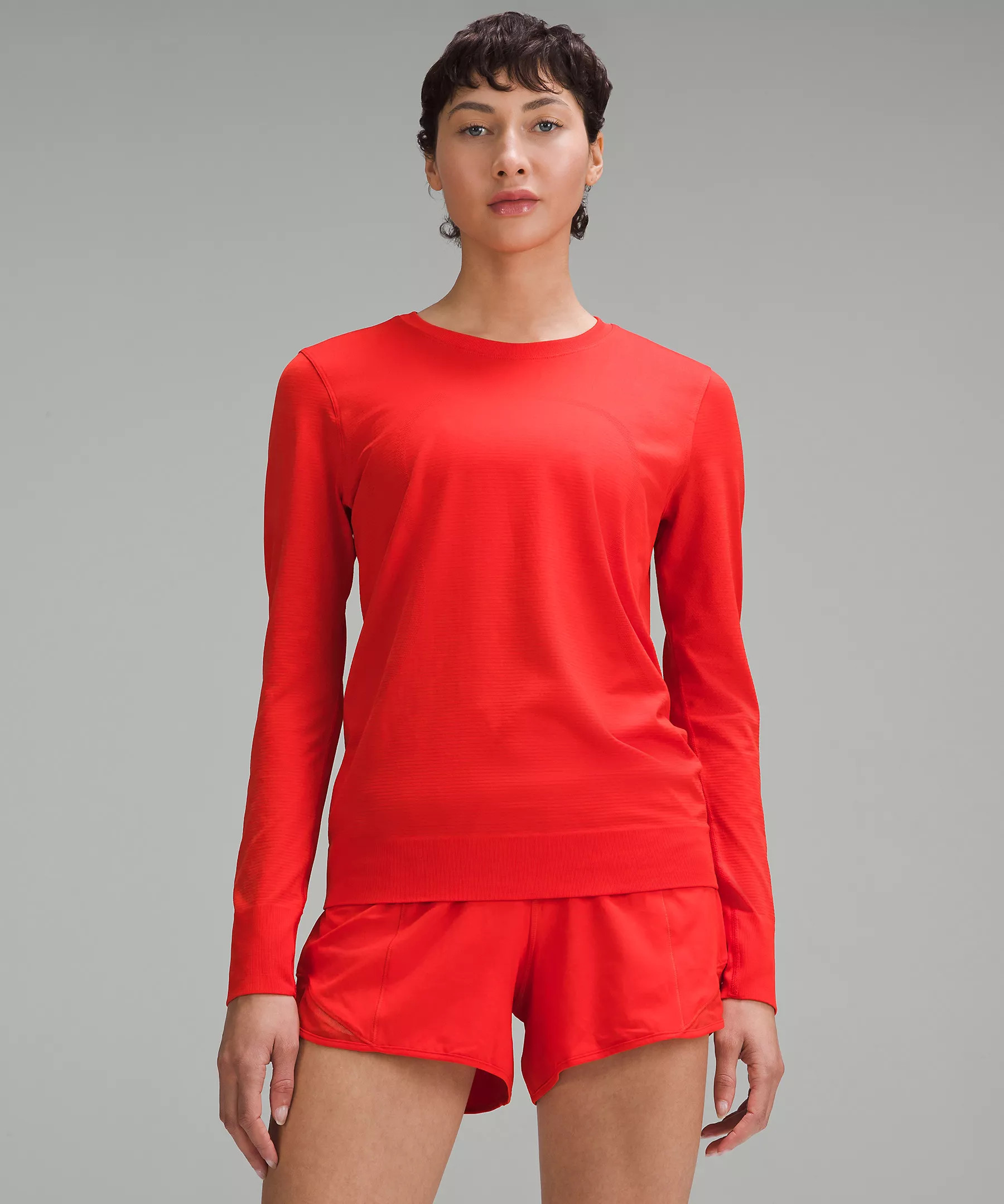 Swiftly Relaxed Long-Sleeve Shirt | Women's Long Sleeve Shirts | lululemon | Lululemon (US)