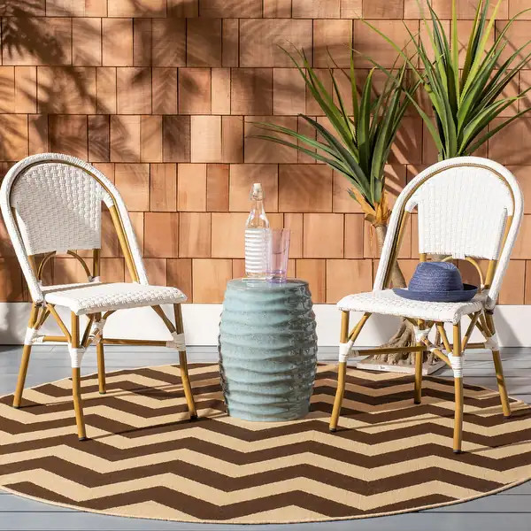 SAFAVIEH Outdoor Living Salcha Stackable Side Chair (Set of 2) - 18"x21.6"x34.6" | Bed Bath & Beyond