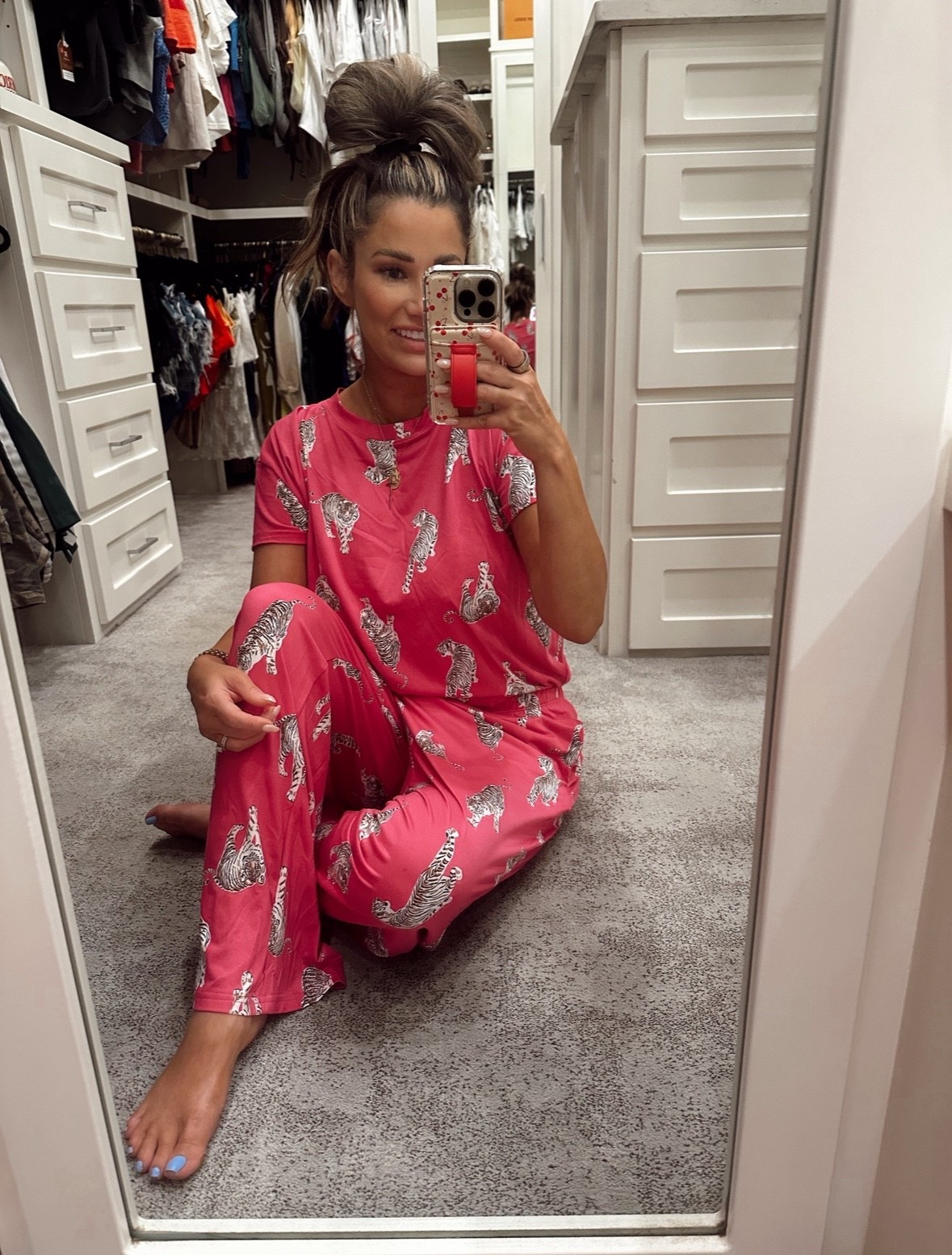 $12  Walmart pjs wearing a size medium 

#LTKStyleTip #LTKSeasonal #LTKFindsUnder50