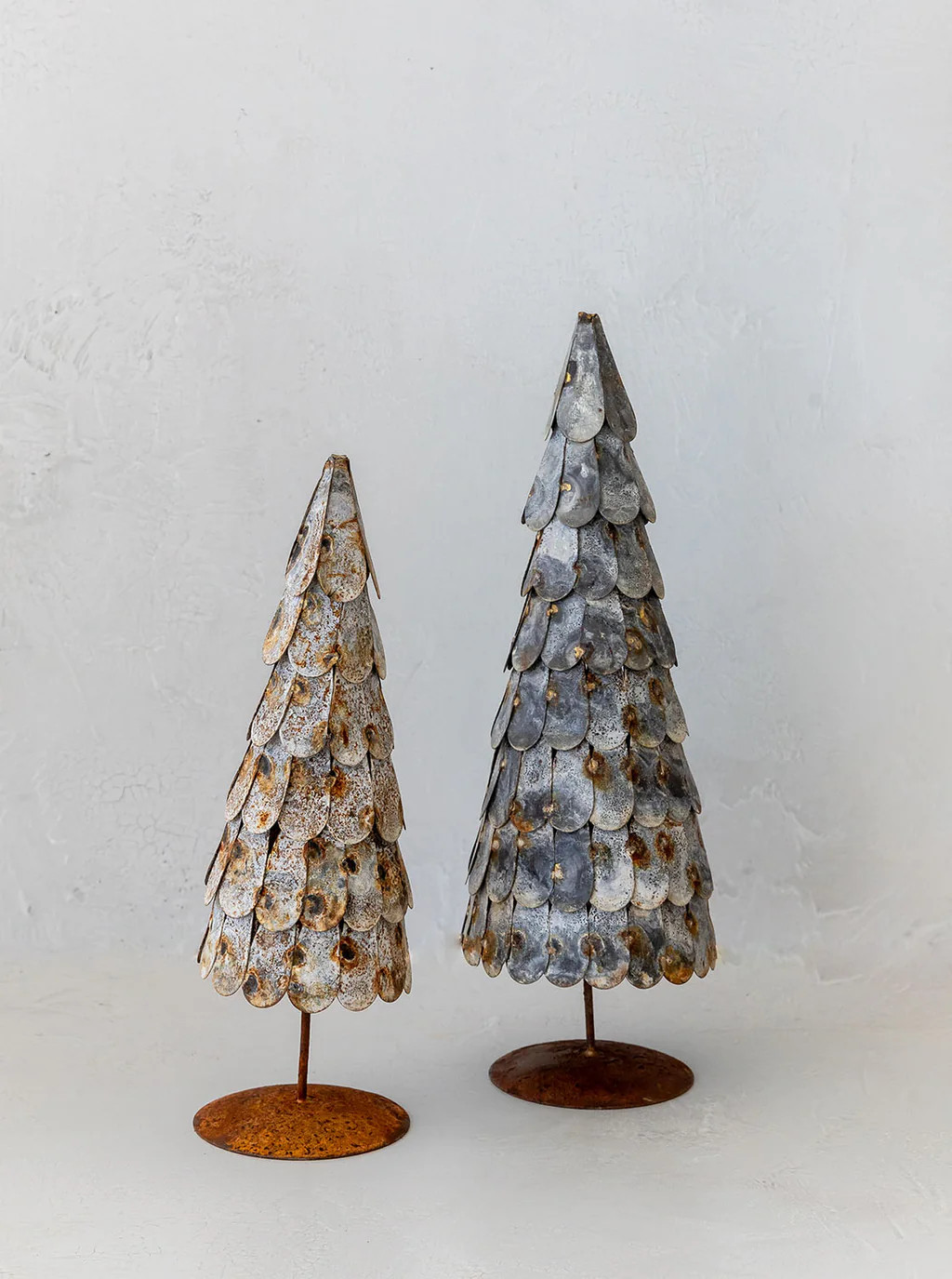 Distressed Metal Tree | House of Jade Home