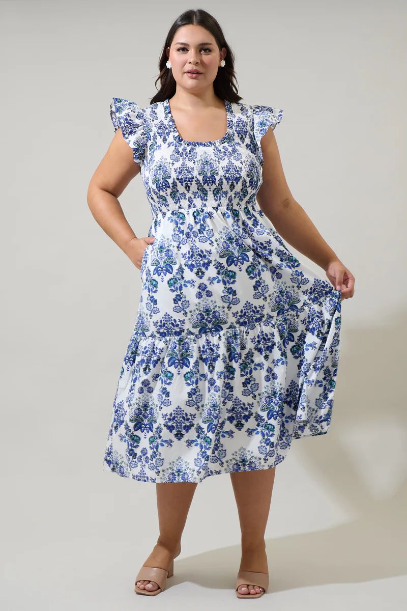 Viara Floral Giza Glare Smock Tiered Midi Dress Curve | Sugarlips