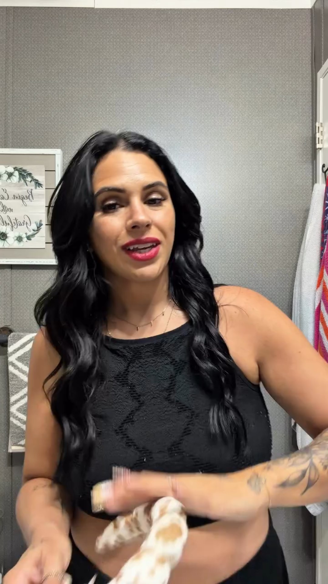 Get unready with me while I spill a little life update… and yes, we’re doing a story time on my marriage tonight 🫣✨ Skincare, cozy vibes, and girl chat — basically my favorite way to end the day.

#momcore #nighttimeroutine #marriagestorytime #grwmreel #unreadywithme

get unready with me, marriage story time, night routine, lifestyle creator, mom life vlog

#LTKgrwm #LTKstorytime #LTKvlog