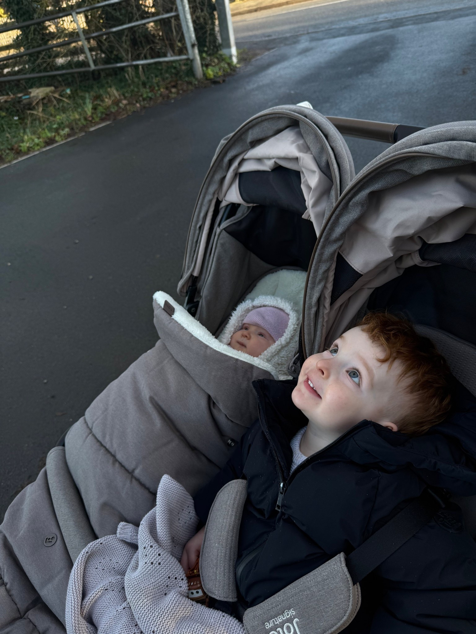 This double pram is the best 🤍

#LTKfamily #LTKwinter #LTKuk