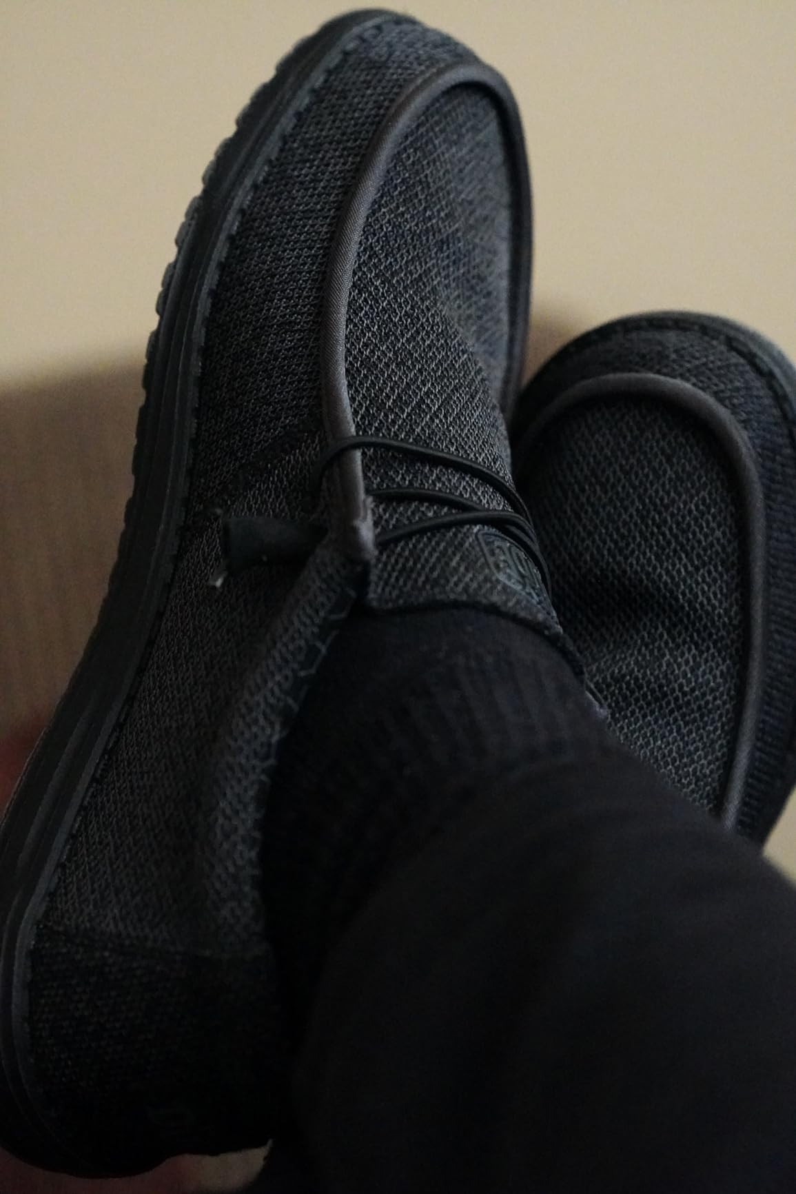 Visit the Hey Dude Store | Amazon (US)