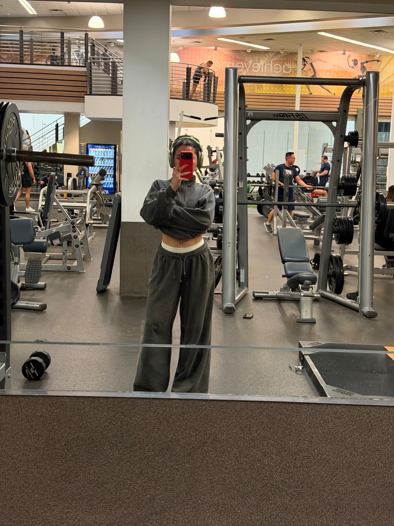 The beeeest sweatsuit 