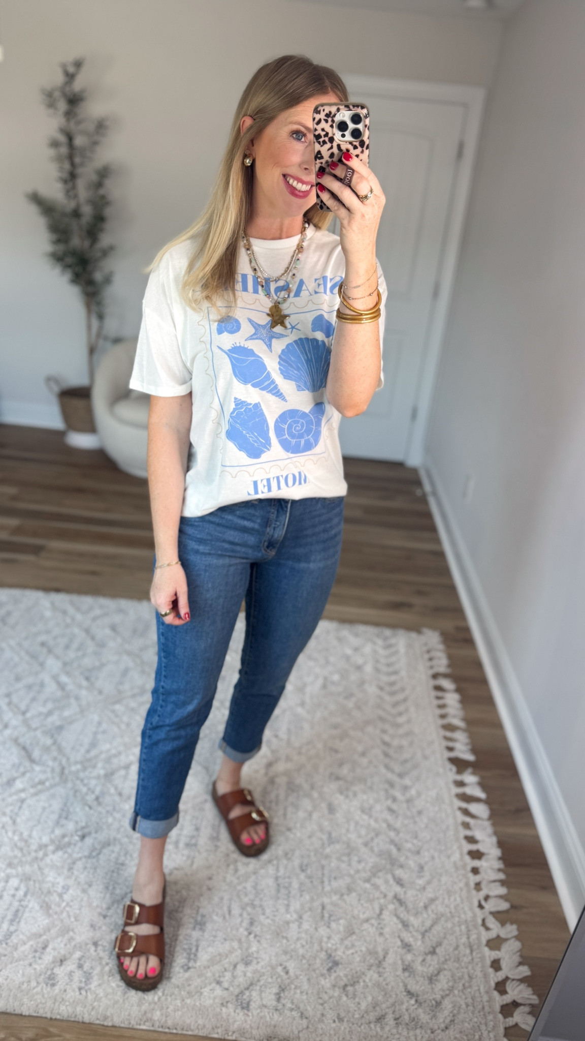 Daily try on, Walmart outfit, Walmart fashion, Walmart try on, graphic tee, time and tru jeans 

#LTKmomlife #LTKootd