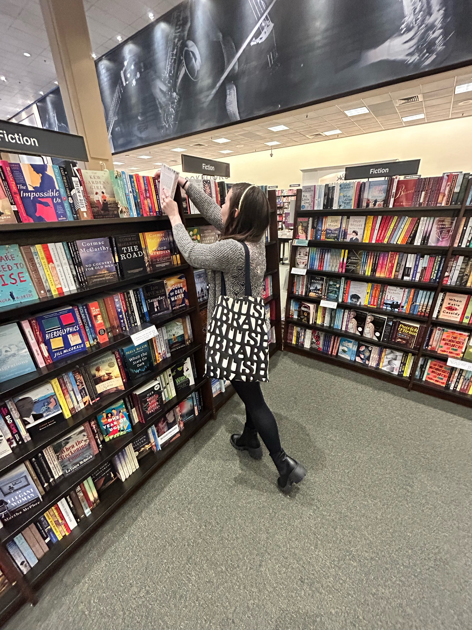 Black tights
Chelsea boots
Pearl headband 
Fall fashion 
Affordable style 

#LTKunder50 #LTKunder100 #LTKstyletip