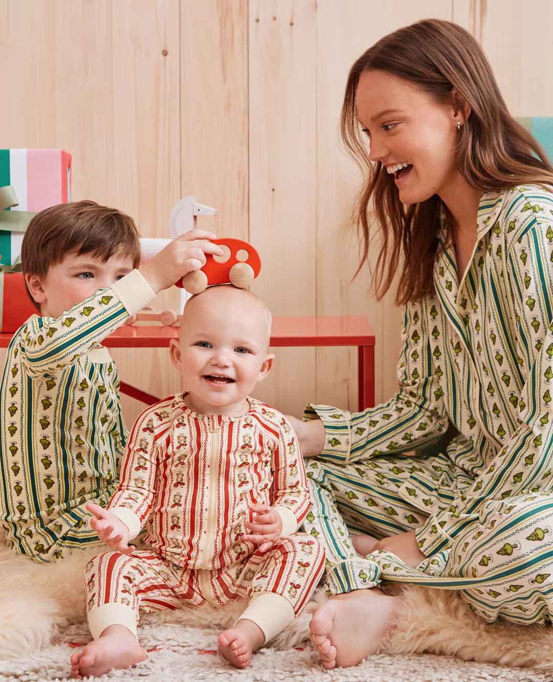 Dr. Seuss Grinch Matching Family Pajamas | Hanna Andersson
