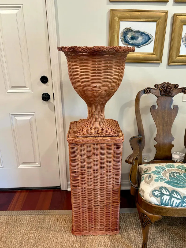 Braided Wicker Urn | Cherry Tea Ombre | Handwoven Decorative Urn Vase | Indoor or Outdoor - Etsy ... | Etsy (US)