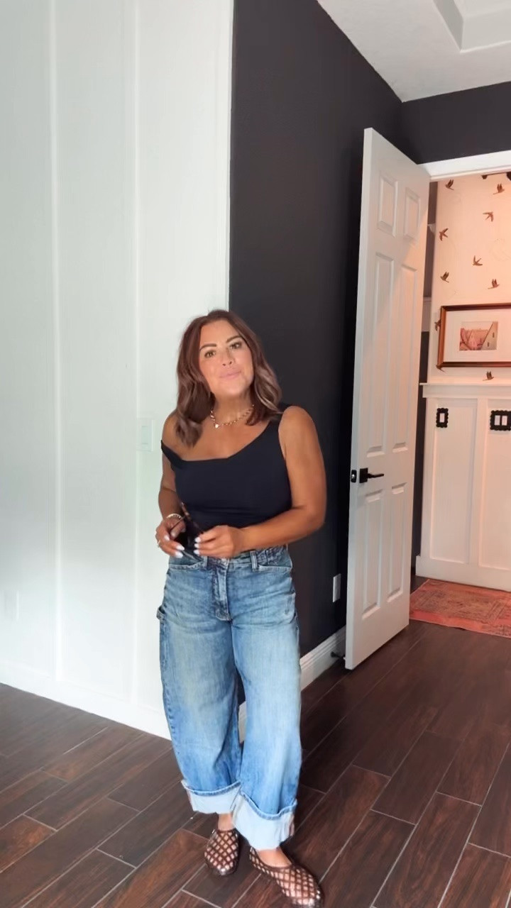 Self Tan makes you feel like a whole new person. 

#selftan #lunchdate 

#LTKPetite #LTKBeauty #LTKOver40
