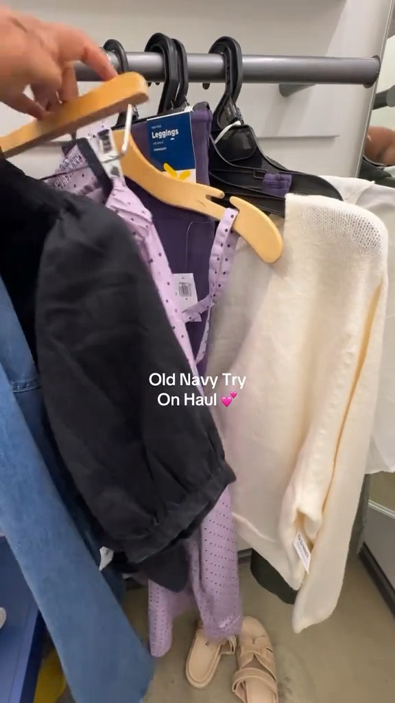 Old Navy Fall Try On Haul 

#LTKPlusSize #LTKSaleAlert #LTKMidsize