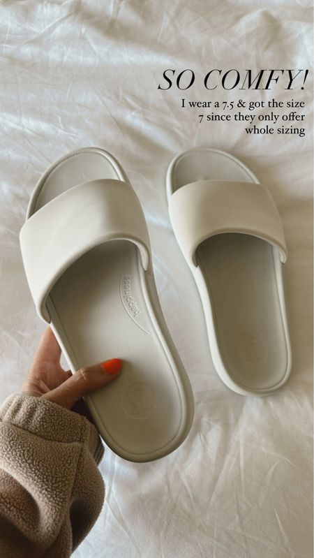 Love these sandals, neutral sandals #StylinbyAylin #Aylin 

#LTKFindsUnder100 #LTKShoeCrush